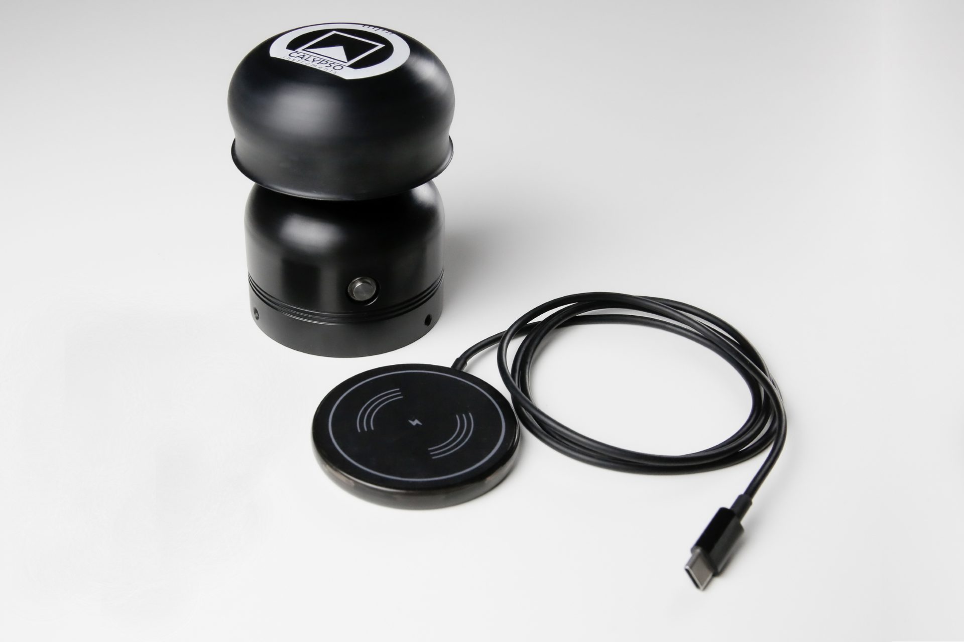 ULP LoRa wind meter with Qi wireless charger